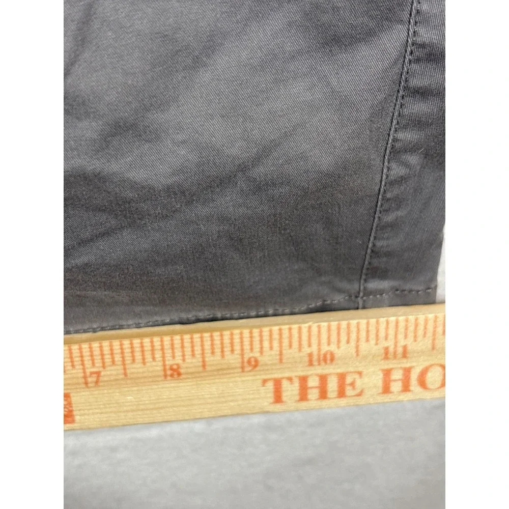 J. Crew Stretch Chino Shorts Men's‎ Gray Flat Front Casual Size 38X9
